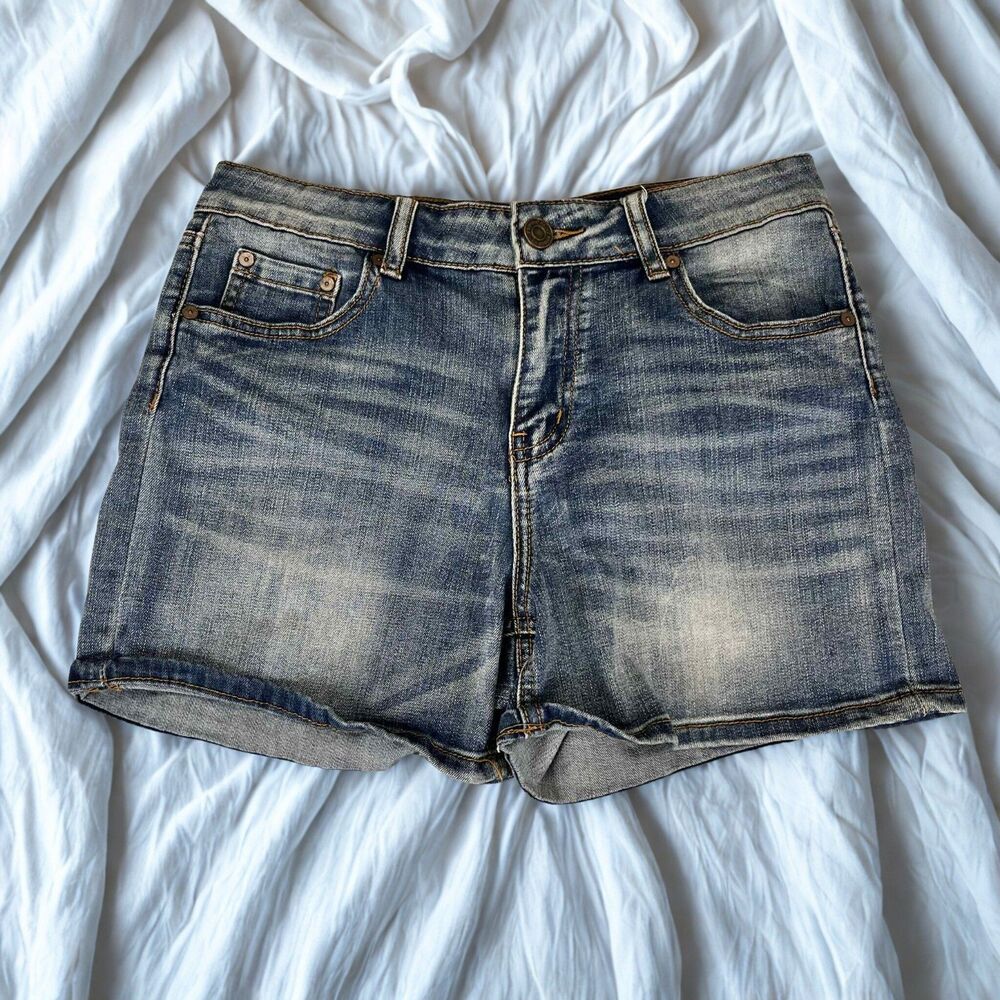 Indigo Rein Denim Shorts Women 13/30 Mid Rise Cuffed Blue Stretch Jean Shorts